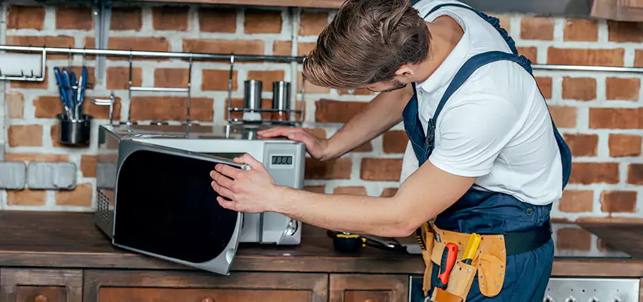 In-Home Microwave Repair in Carteret